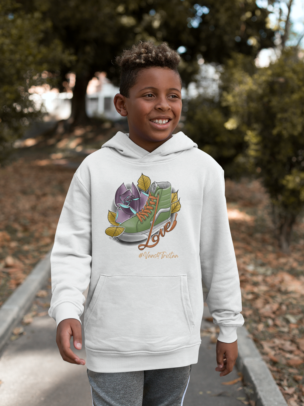 国内配送 VANS KIDS FULL PATCH LOGO HOODY SWEAT WHITE Logo Kids Fleece Hoodie — Vans 4 Tristan